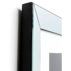 Gerahmtes Bild Reading Beauty 85X105Cm